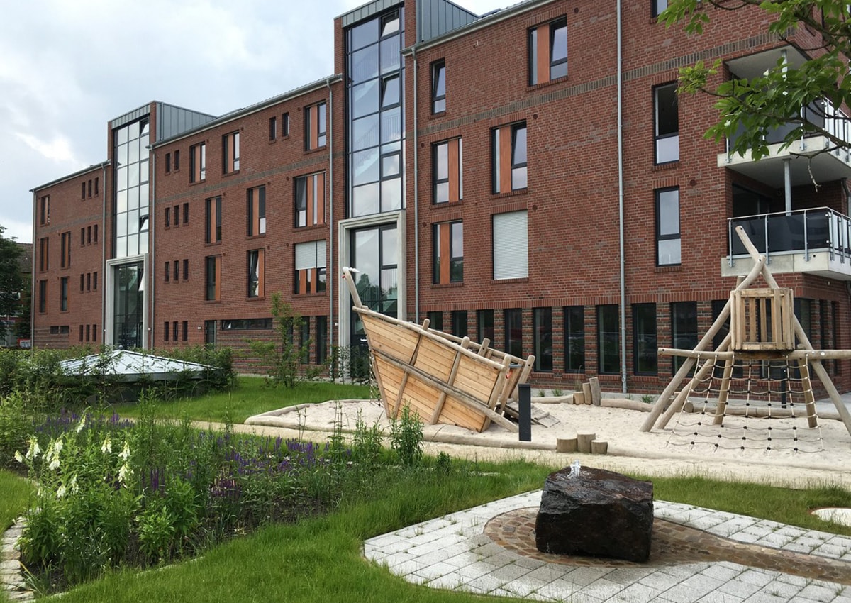 Wohn- und Geschäfts­haus